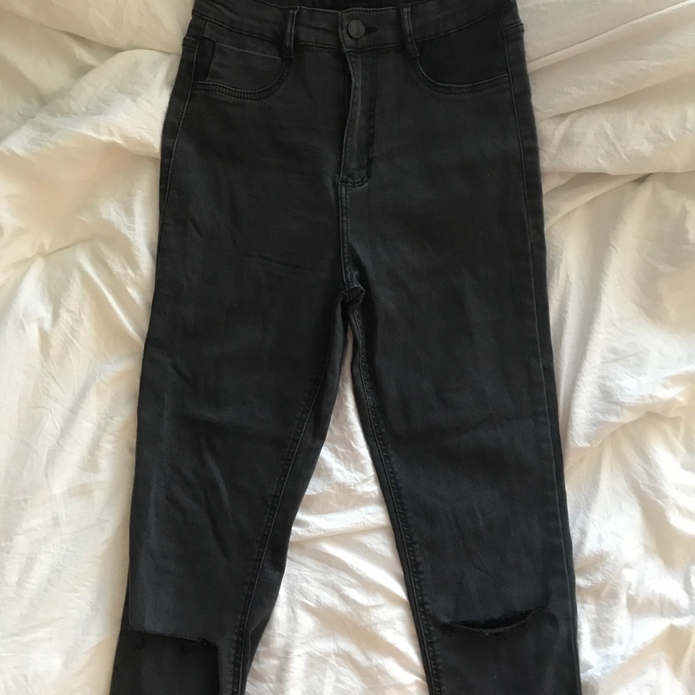 Zara grey ripped knee jeans